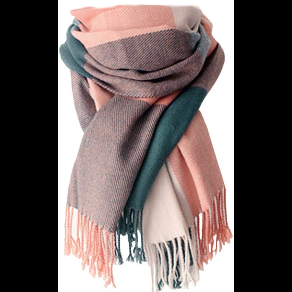 Plaid scarf 🧣